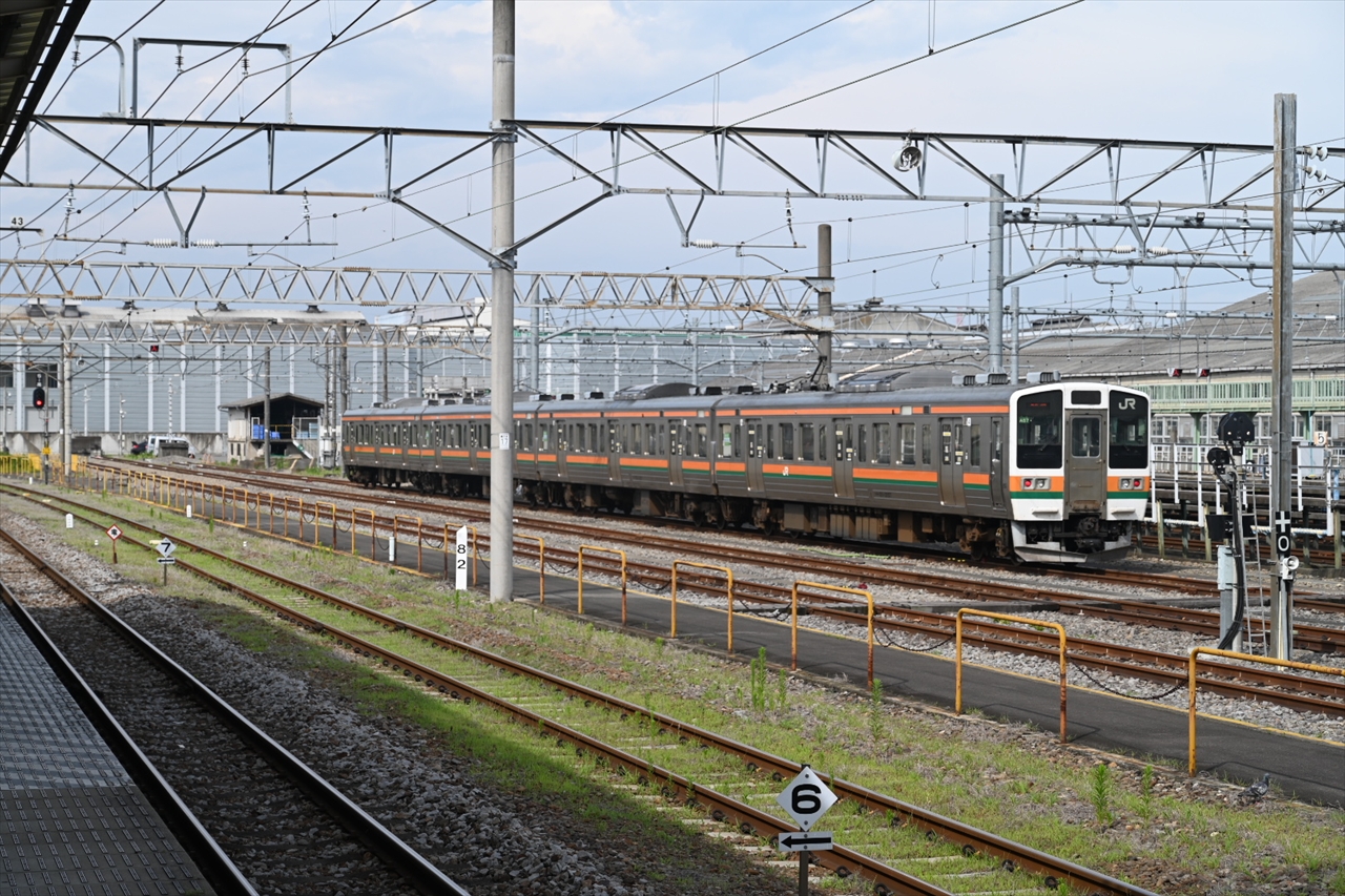 211系 211系