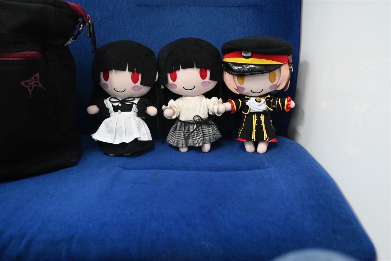 例によって座席を占拠するぬいさんたち(in 会津鉄道) 例によって座席を占拠するぬいさんたち(in 会津鉄道)