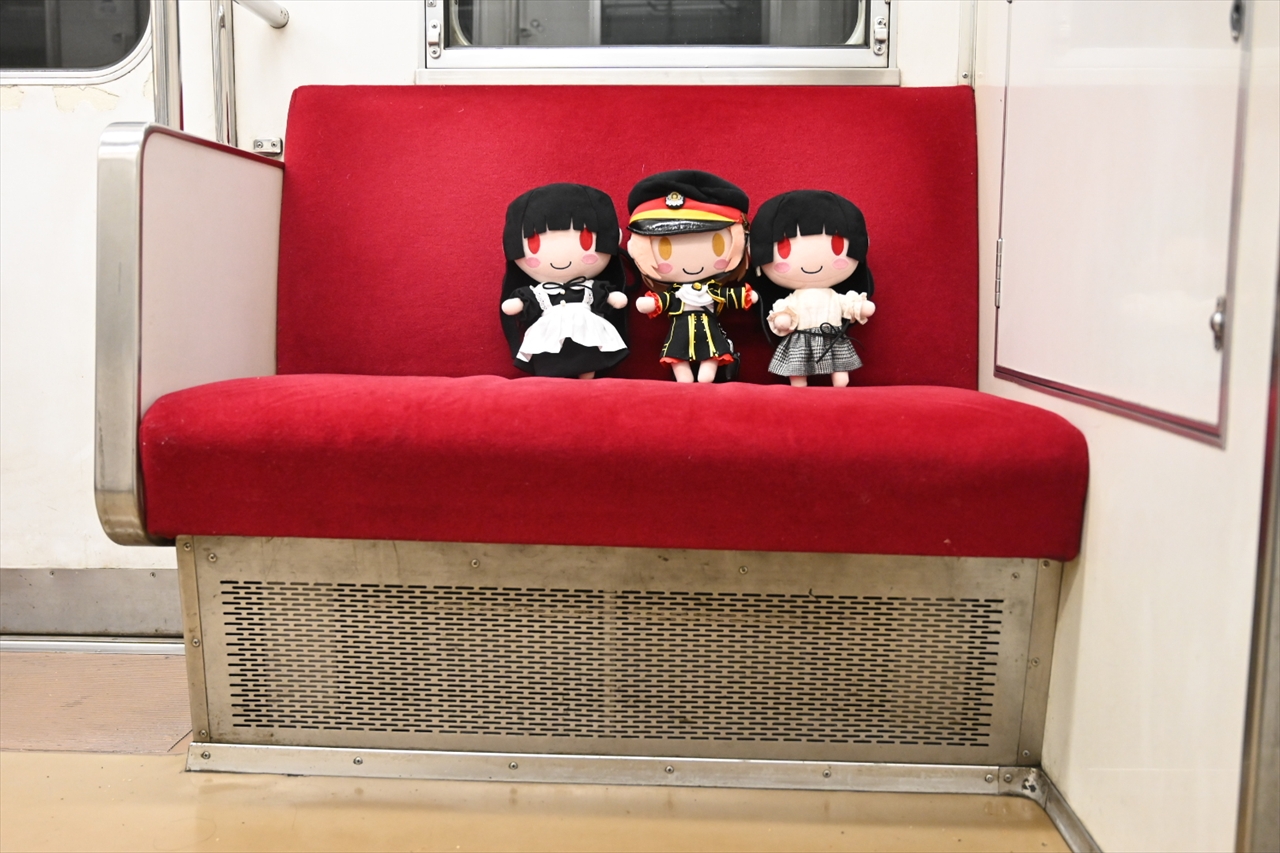 例によって座席を占拠するぬいさんたち(in 野岩鉄道) 例によって座席を占拠するぬいさんたち(in 野岩鉄道)