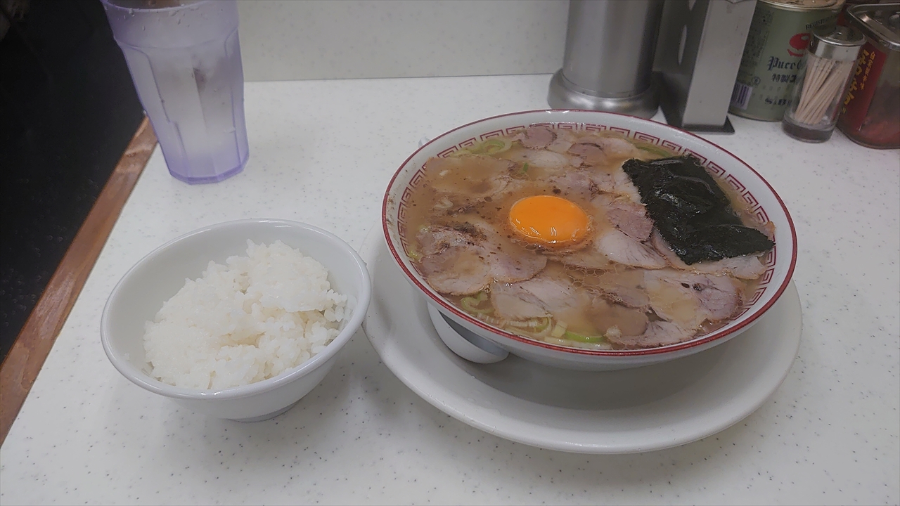 塩辛い麺 塩辛い麺