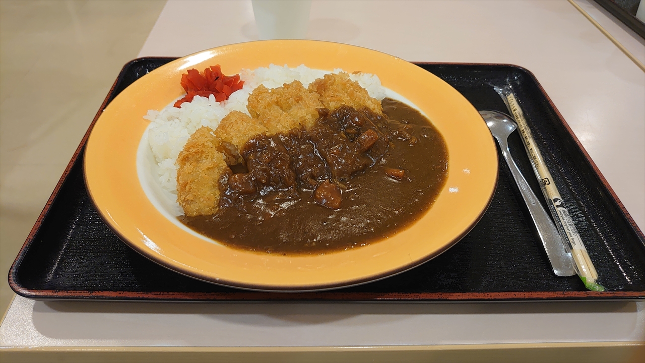 カツカレー カツカレー